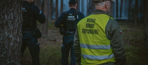 Wojsko drugi dzień działa przy pożarze Puszczy Solskiej. Do akcji włączono system FlyEye
